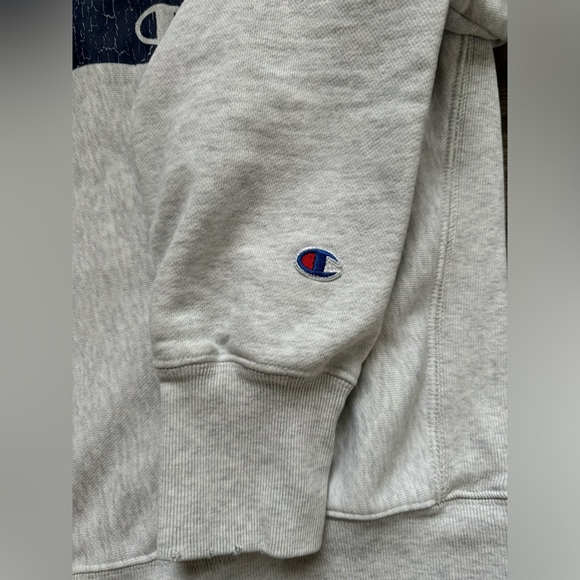 Champion Reverse Weave Crewneck Sweatshirt - Picture 6 of 6